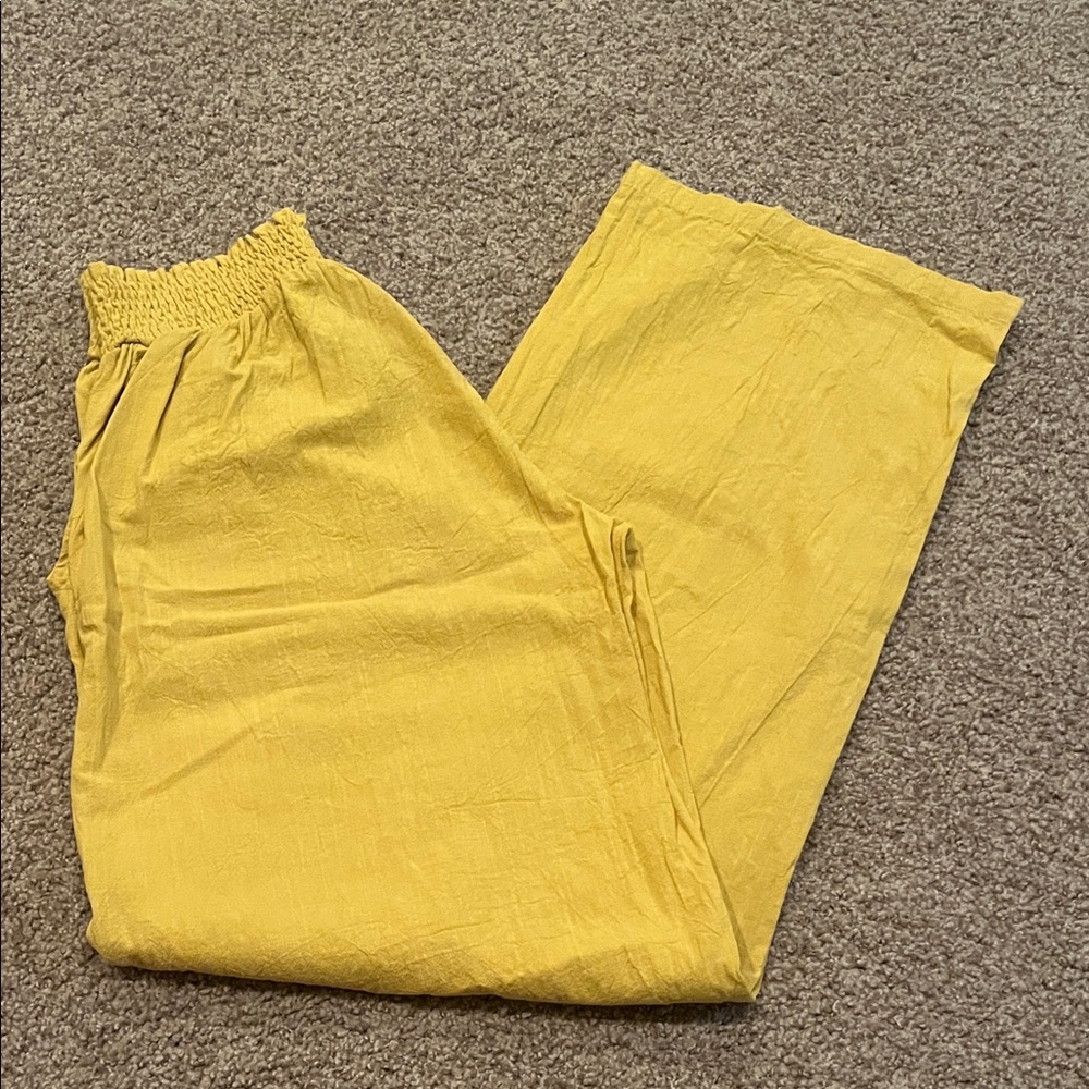 Like new! Linen pants